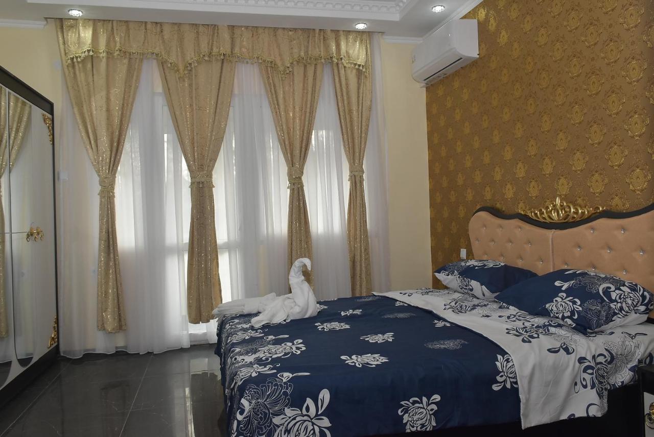 Apart Versai Warna Exterior foto